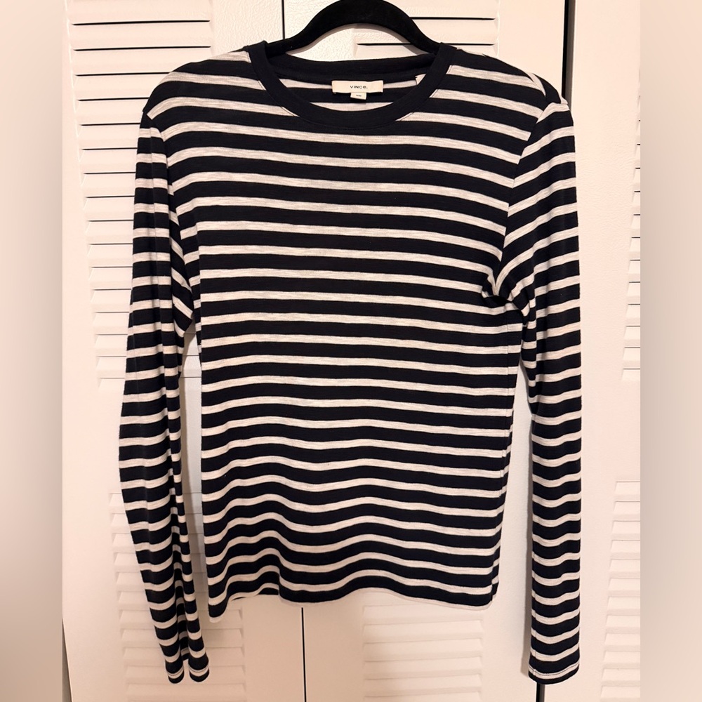 Vince Black & White Striped Crew Neck Top